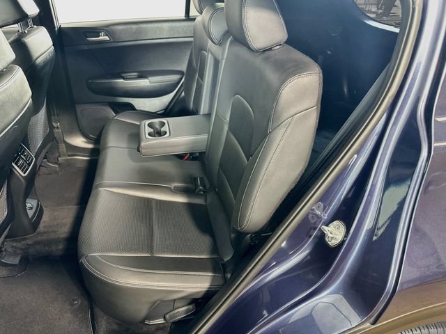 Used 2022 Kia Sportage Nightfall Edition AWD/4WD image 15