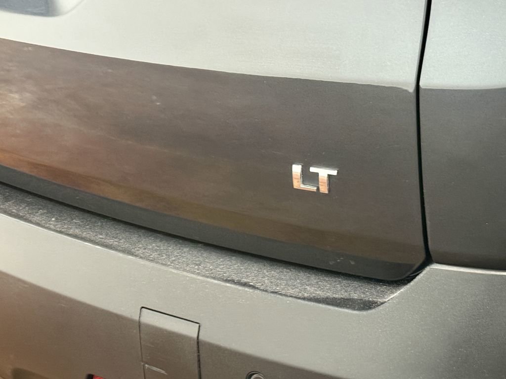 Used 2019 Chevrolet Traverse LT image 54