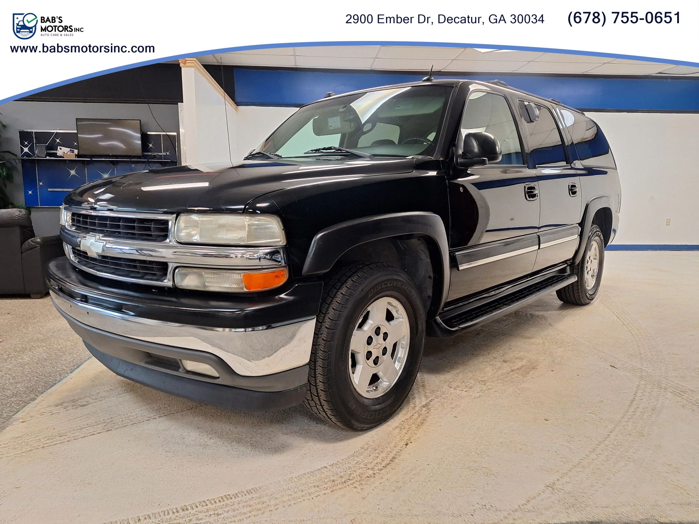 Used 2005 Chevrolet Suburban LT w/ Preferred Equipment Group RWD image 5