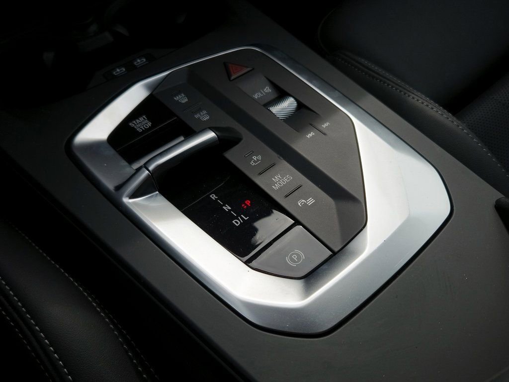 Used 2025 BMW 228i xDrive w/ Technology Package image 14