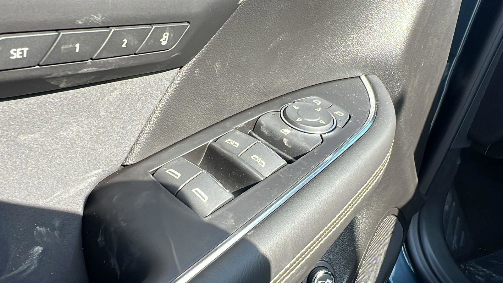 New 2026 Buick Envision Sport Touring image 10