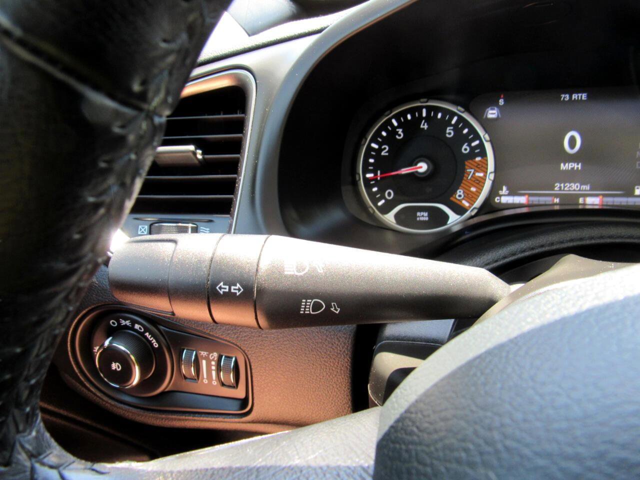 Used 2021 Jeep Renegade Limited w/ Sun & Sound Group image 21