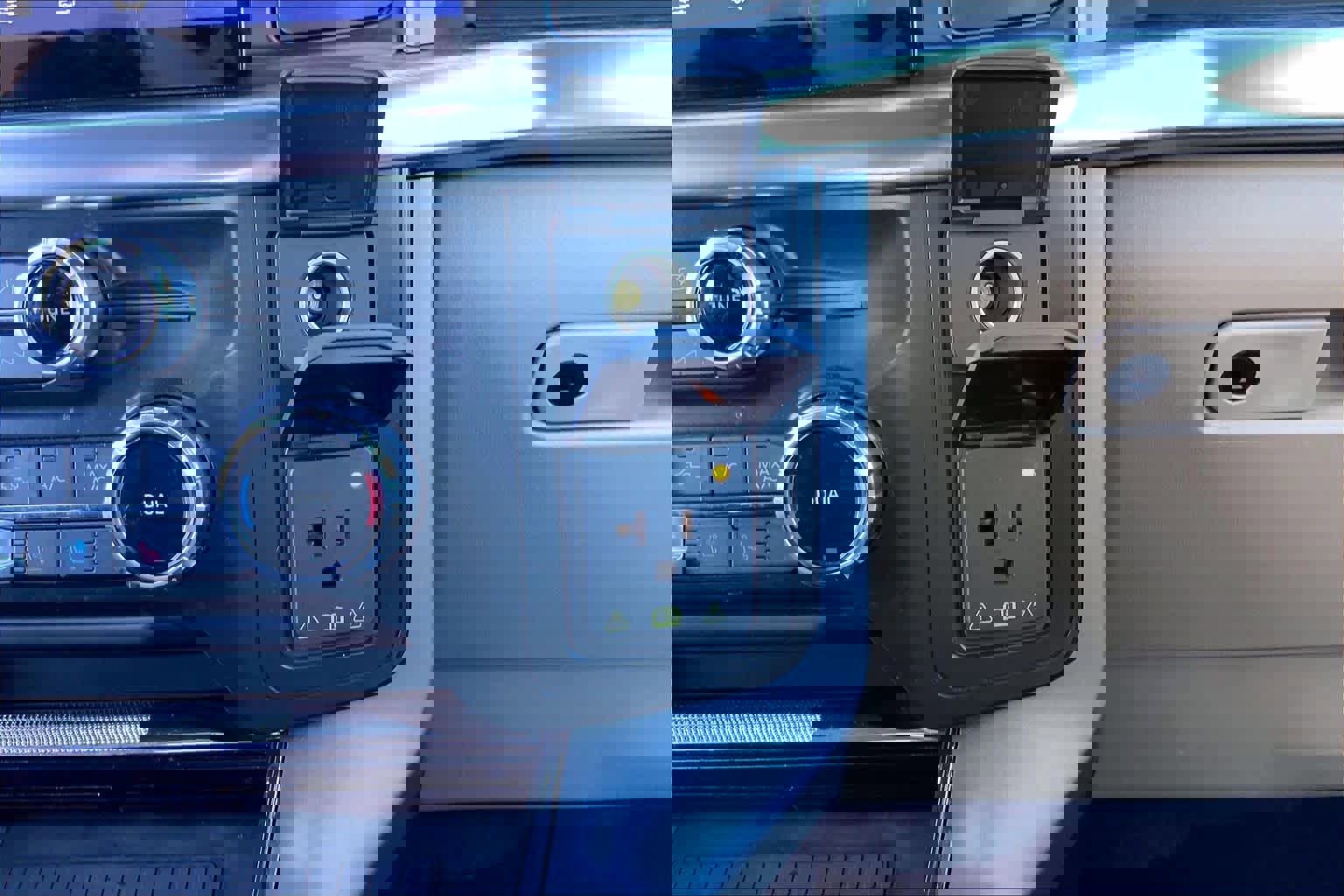 Certified 2022 Ford F150 Lariat image 33