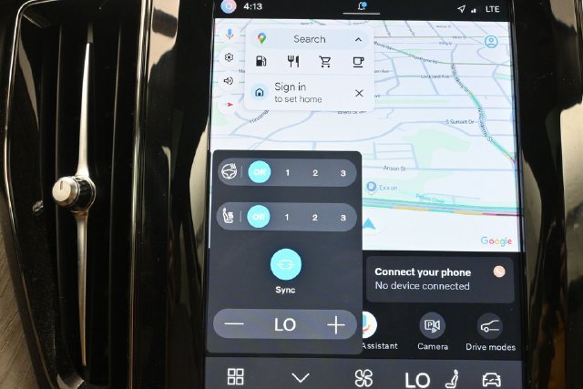 Used 2024 Volvo XC60 B5 Plus w/ Protection Package Premier AWD/4WD image 22