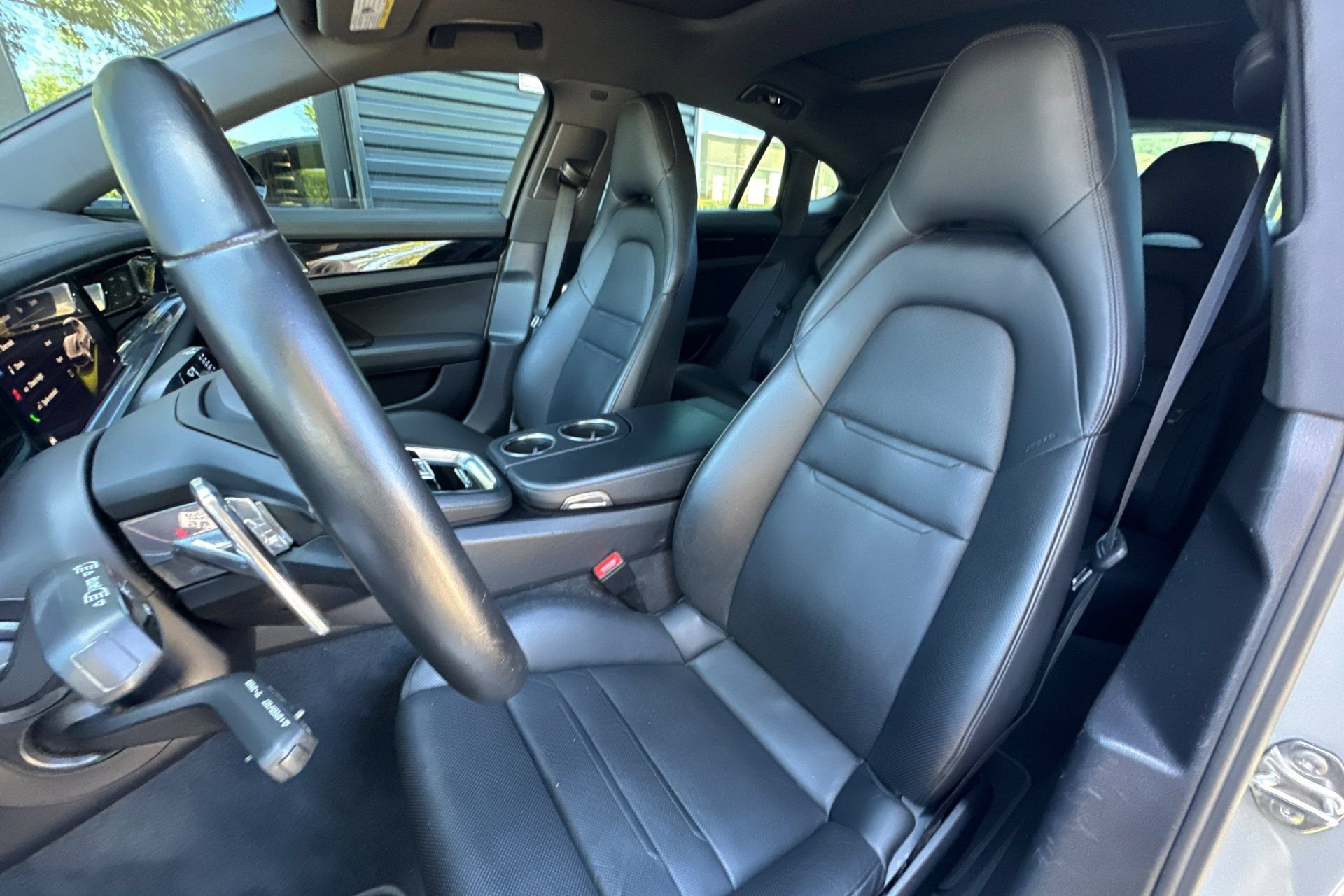 Certified 2022 Porsche Panamera 4S AWD/4WD image 5