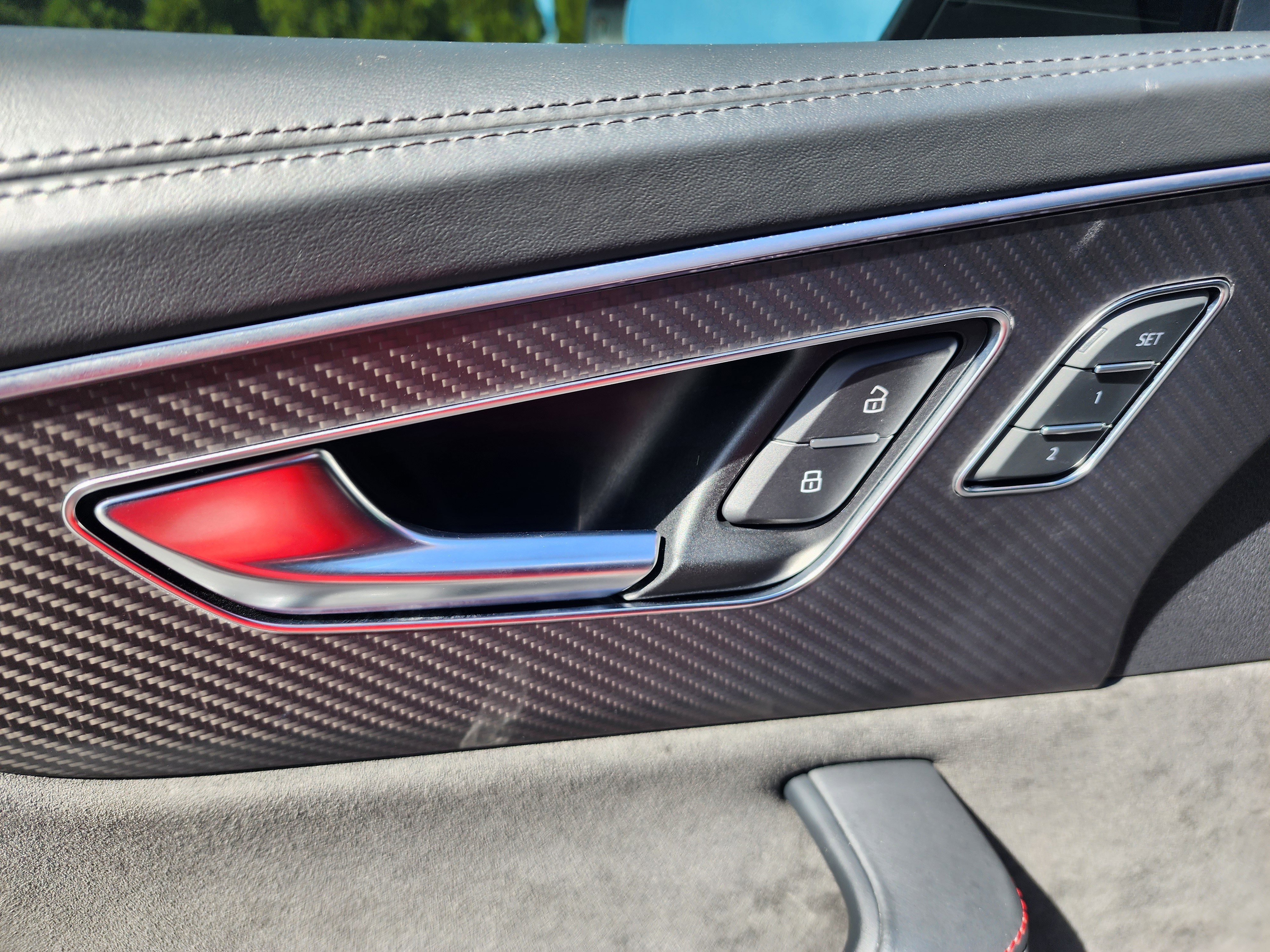 Used 2022 Audi RS Q8 w/ Carbon Optic Package image 24