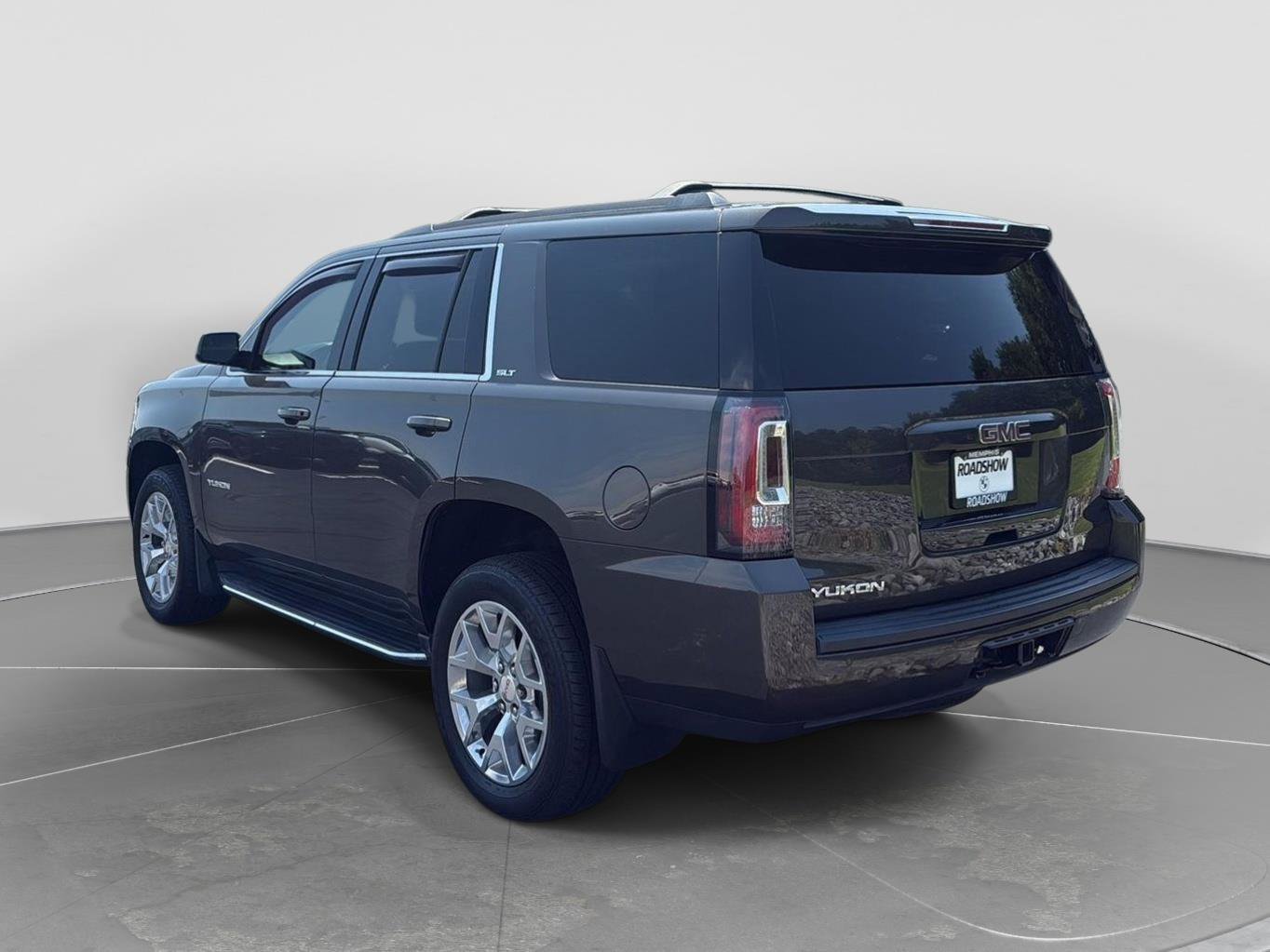 Used 2019 GMC Yukon SLT w/ Open Road Package AWD/4WD image 3