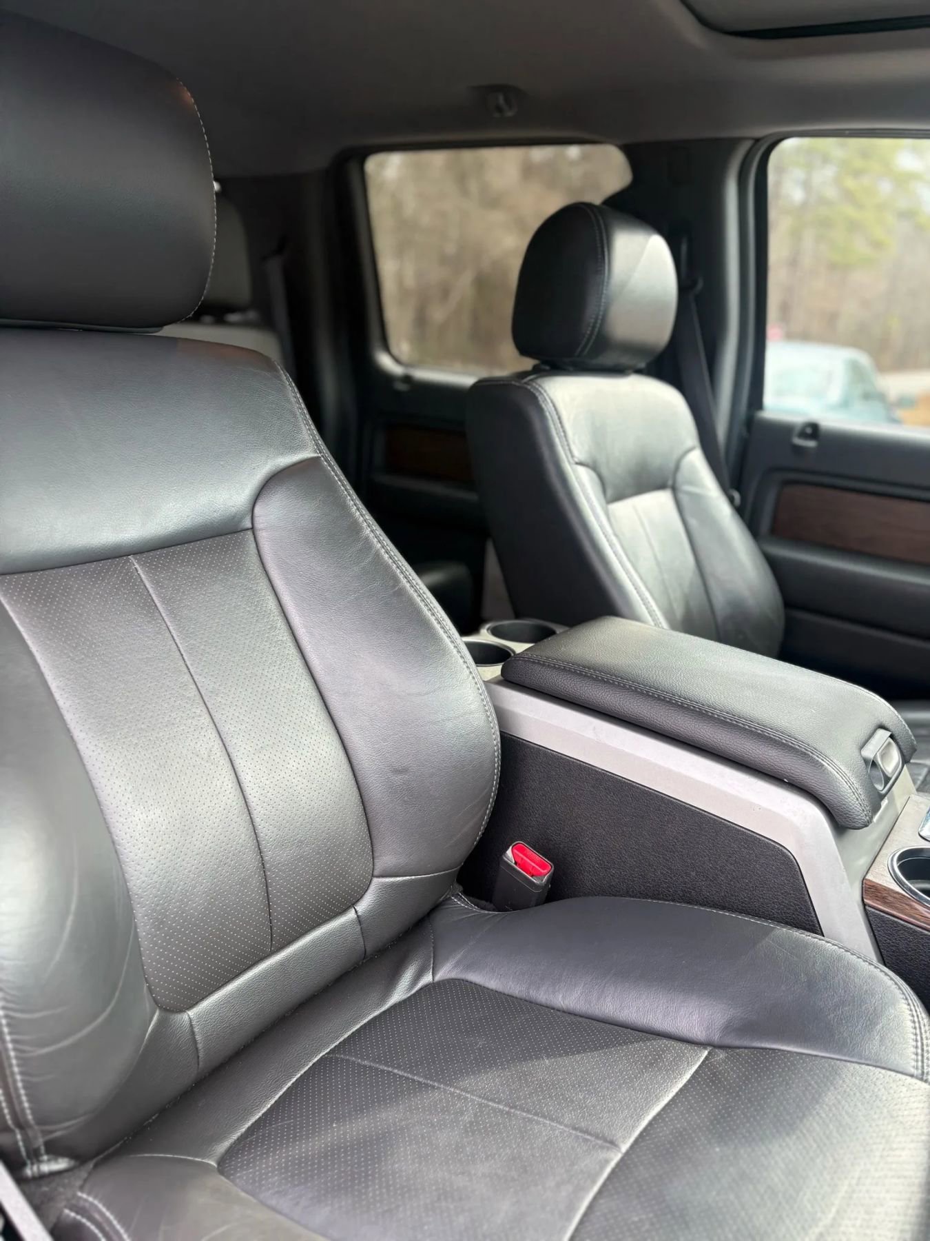 Used 2014 Ford F150 Lariat w/ Equipment Group 502A Luxury image 21