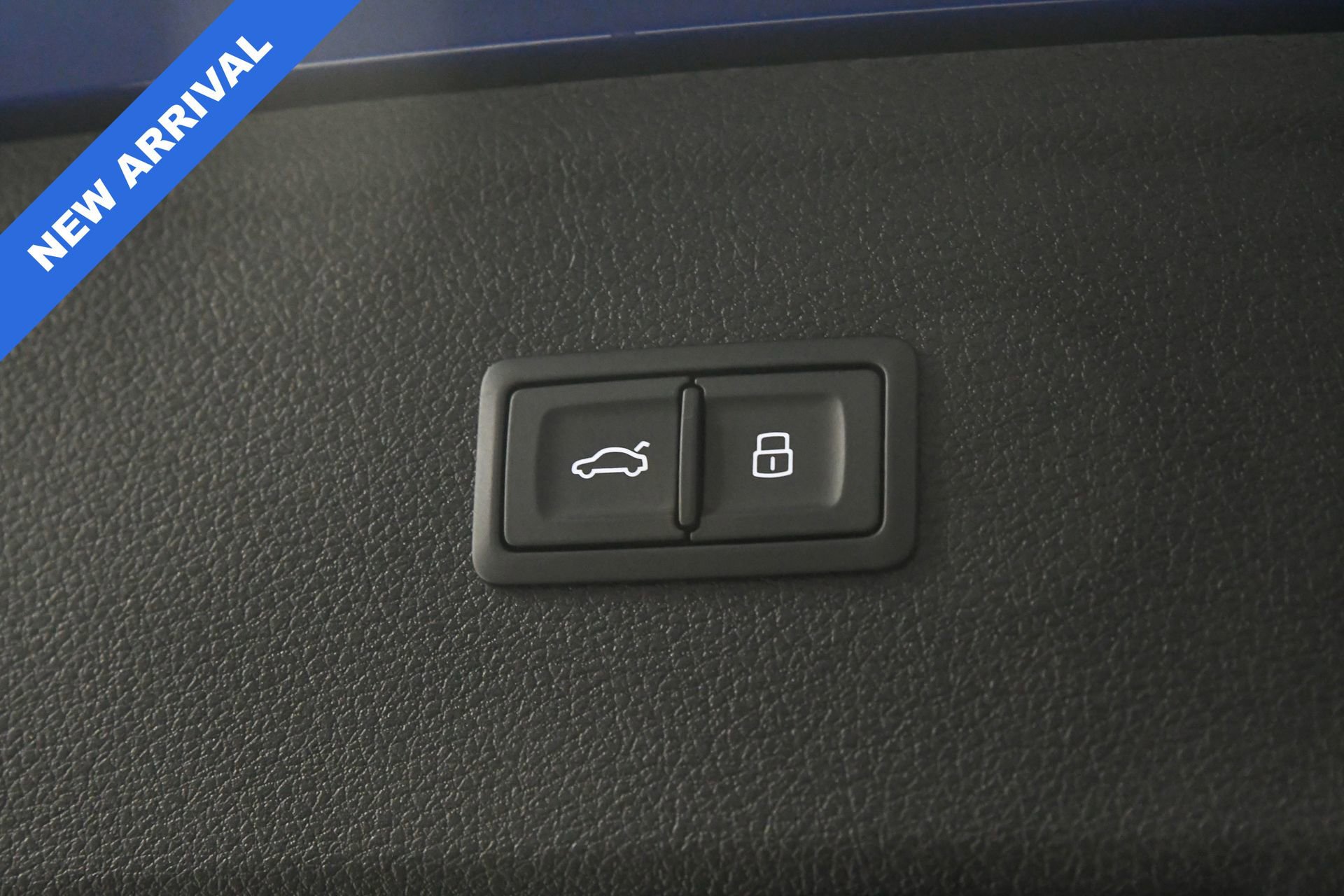 Used 2025 Audi SQ5 Premium Plus image 8