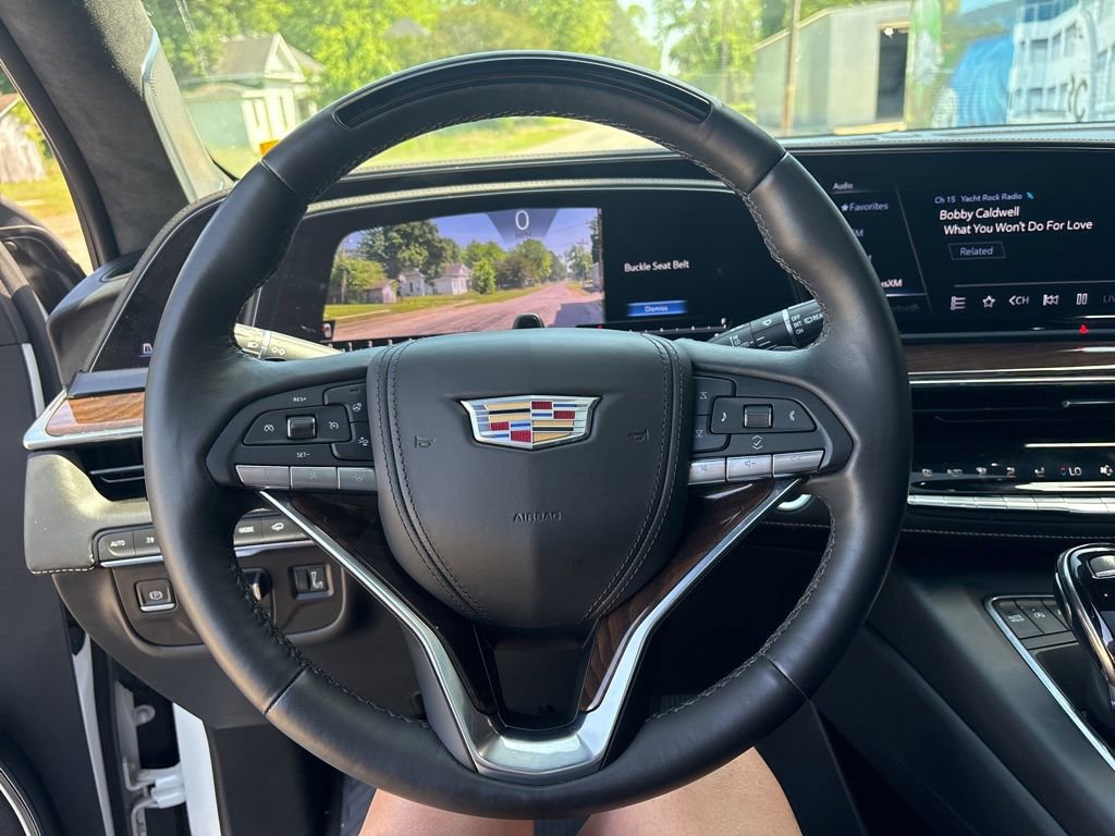 Used 2022 Cadillac Escalade Sport Platinum AWD/4WD image 17