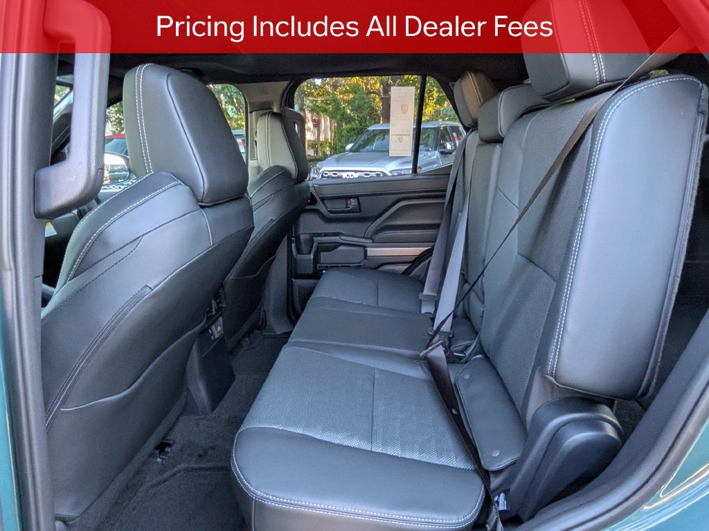 New 2026 Toyota 4Runner TRD Off-Road Premium AWD/4WD image 15