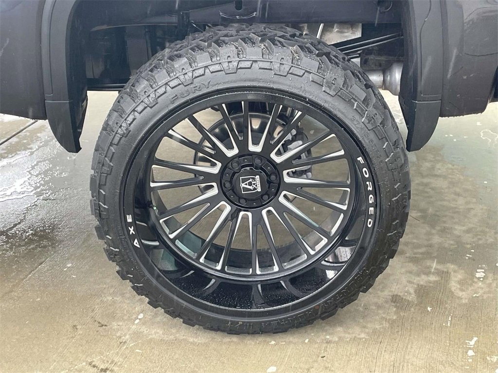 Used 2023 GMC Sierra 1500 Denali Ultimate image 11