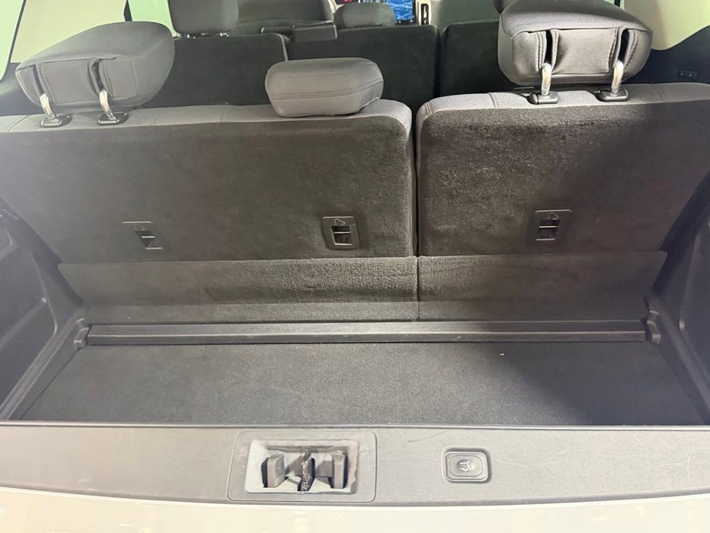 Used 2025 Ford Expedition Active AWD/4WD image 30