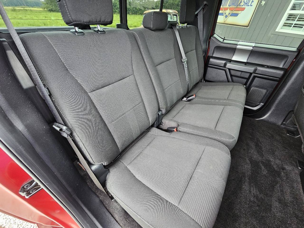 Used 2017 Ford F150 XLT w/ Equipment Group 302A Luxury AWD/4WD image 25