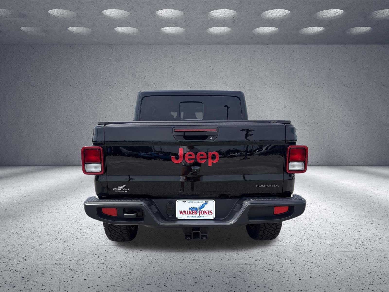 Used 2026 Jeep Gladiator Sport AWD/4WD image 7