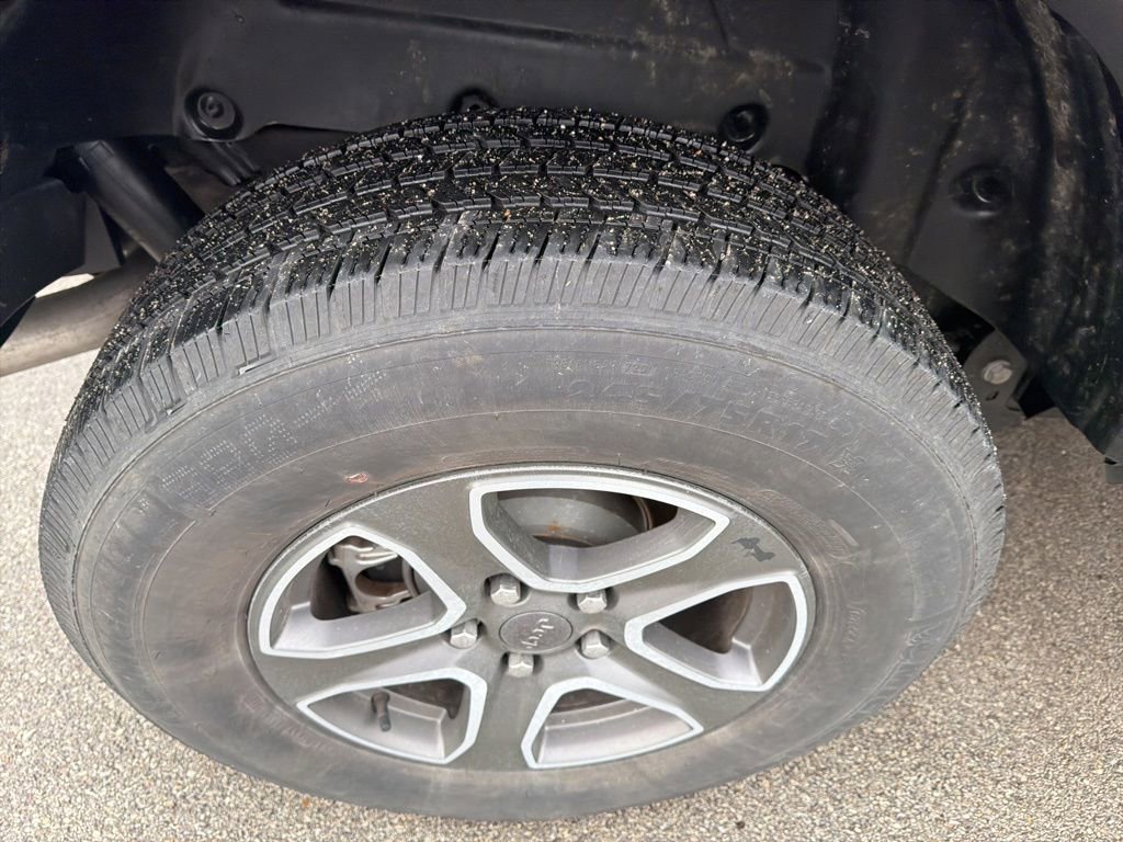 Used 2021 Jeep Wrangler Unlimited Sport image 13