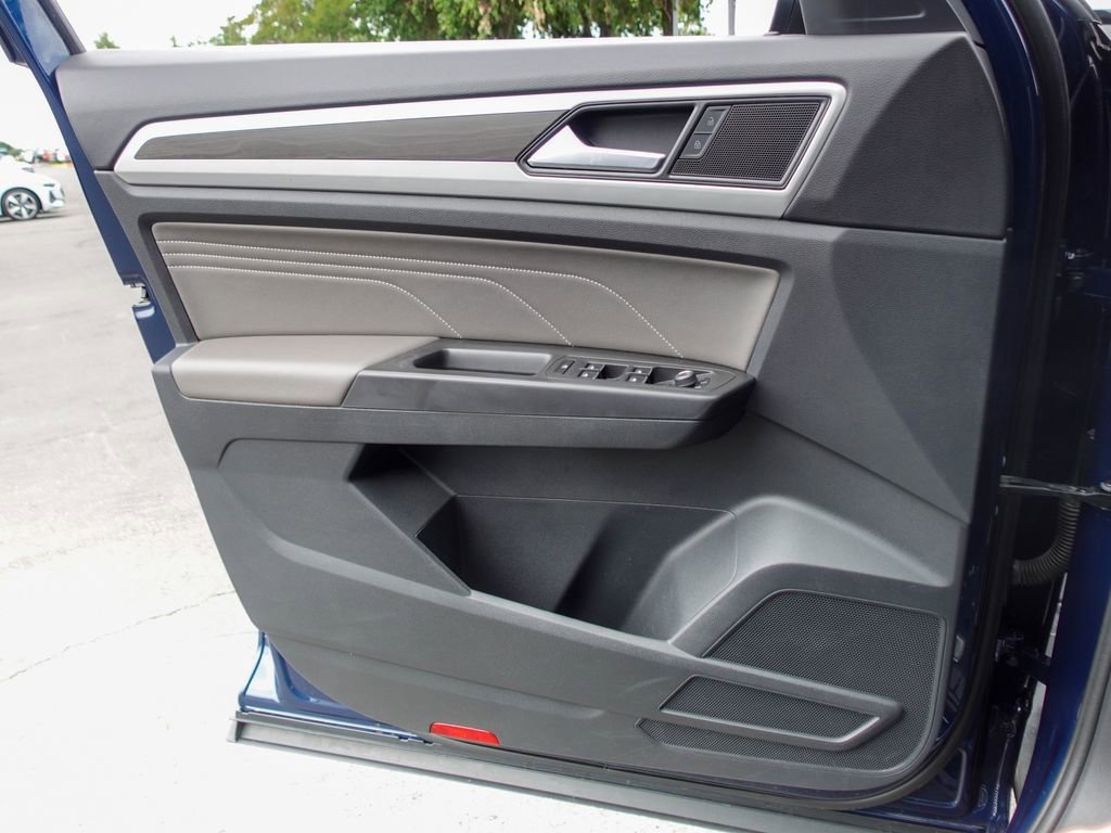 Used 2022 Volkswagen Atlas SE FWD image 21