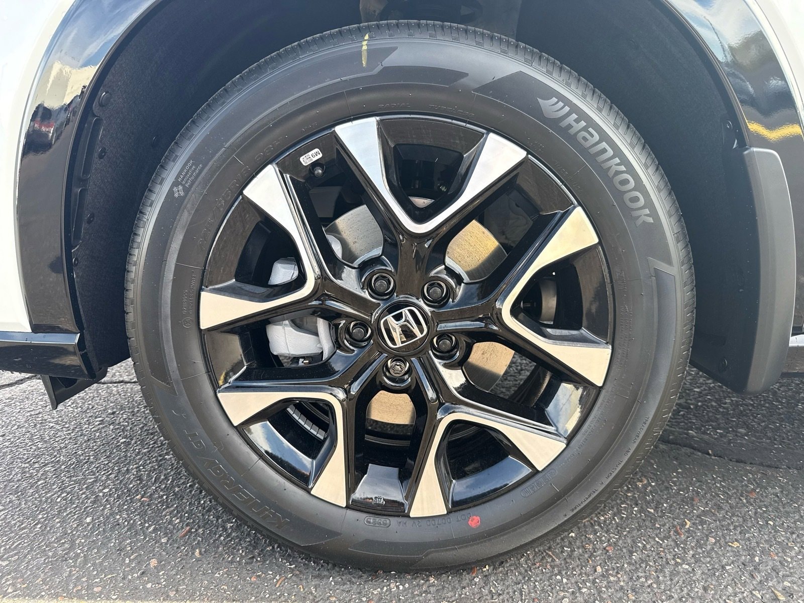 New 2026 Honda HR-V EX-L image 10