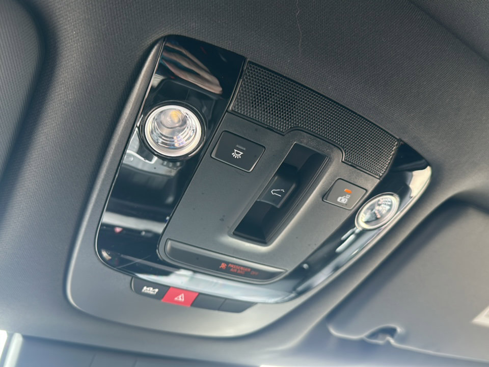 Used 2025 Kia Sportage X-Pro Prestige image 40