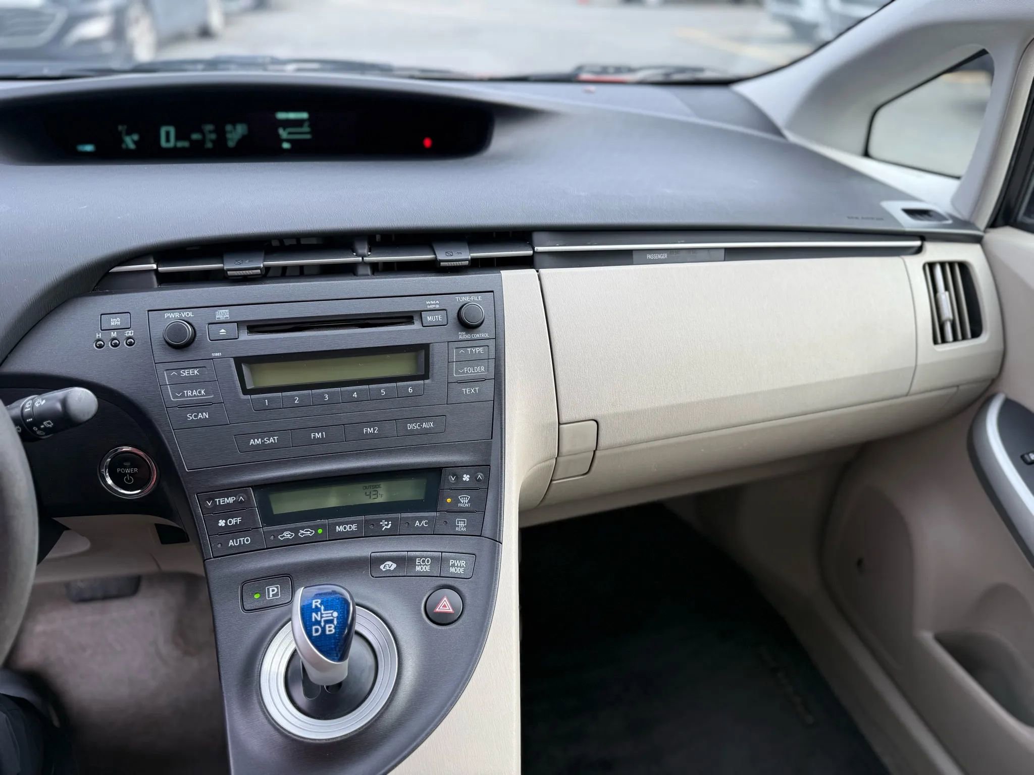 Used 2010 Toyota Prius Five image 30