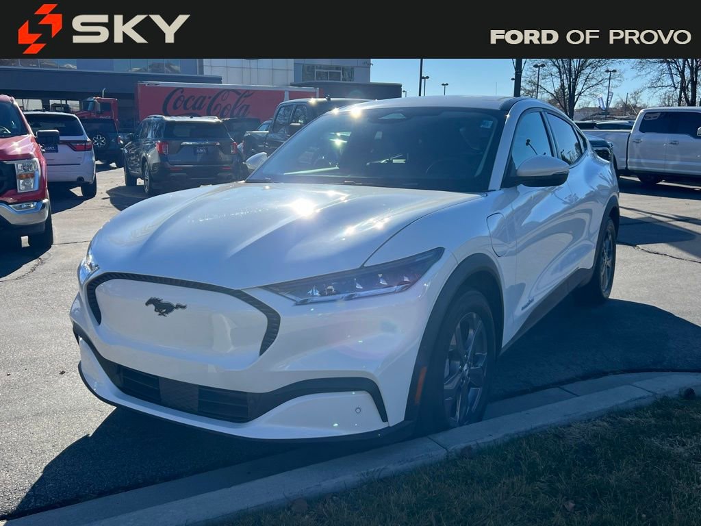 Used 2022 Ford Mustang Mach-E Select image 2