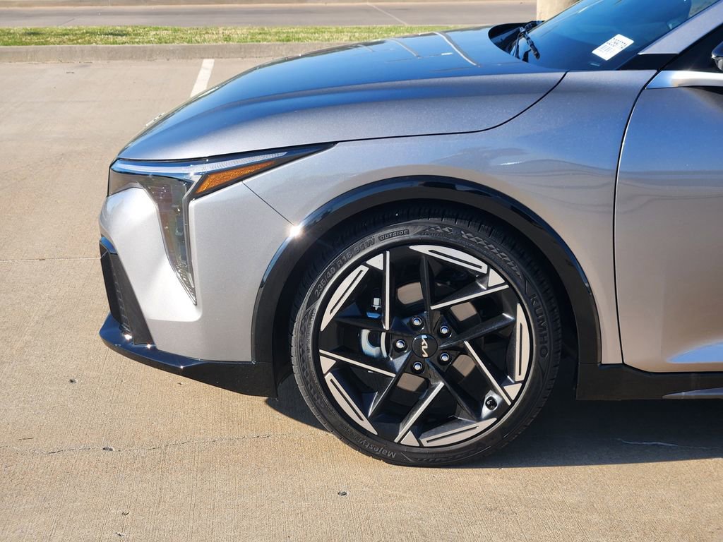 Used 2025 Kia K4 GT-Line image 10