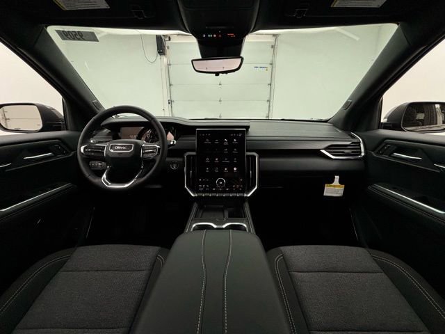 New 2026 GMC Acadia Elevation image 2