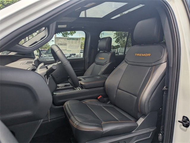 New 2025 Ford Expedition Tremor image 5