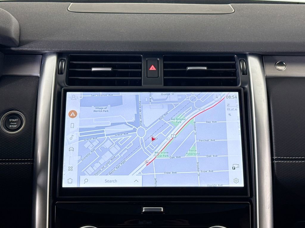 Used 2026 Land Rover Discovery Limited Edition image 23