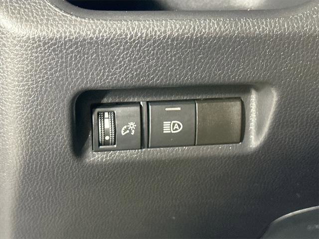 Certified 2025 Toyota RAV4 XLE image 19