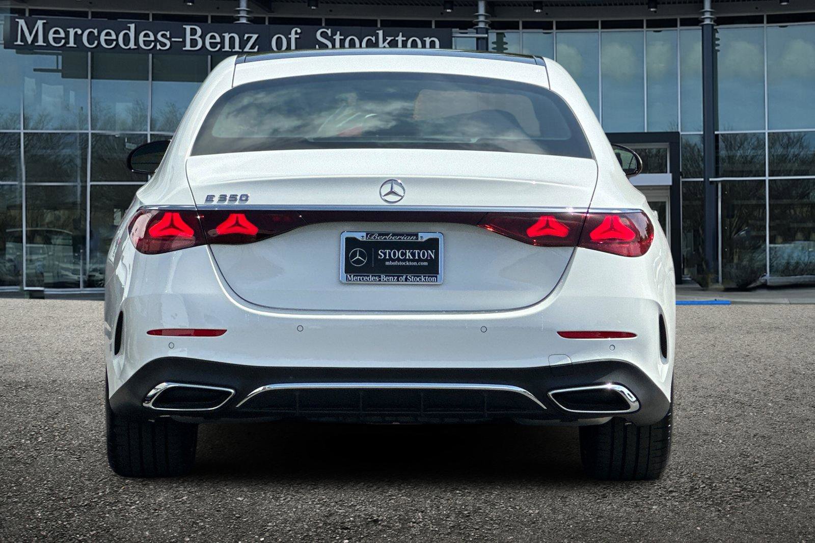 New 2025 Mercedes-Benz E 350 Sedan image 5