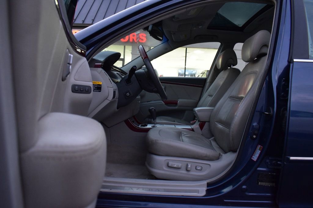 Used 2006 Hyundai Azera SE image 14