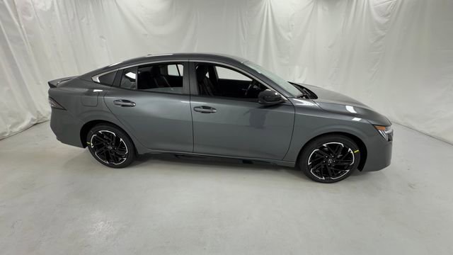 New 2026 Nissan Sentra SR FWD image 2