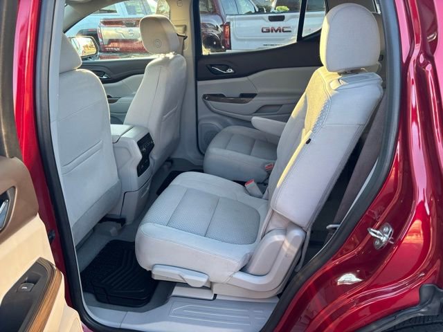 Used 2023 GMC Acadia SLE w/ Driver Convenience Package image 24