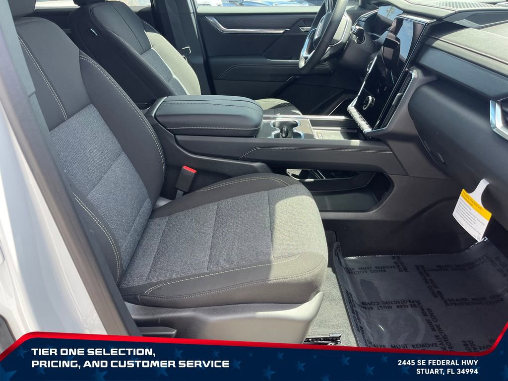 New 2026 GMC Acadia Elevation FWD image 19