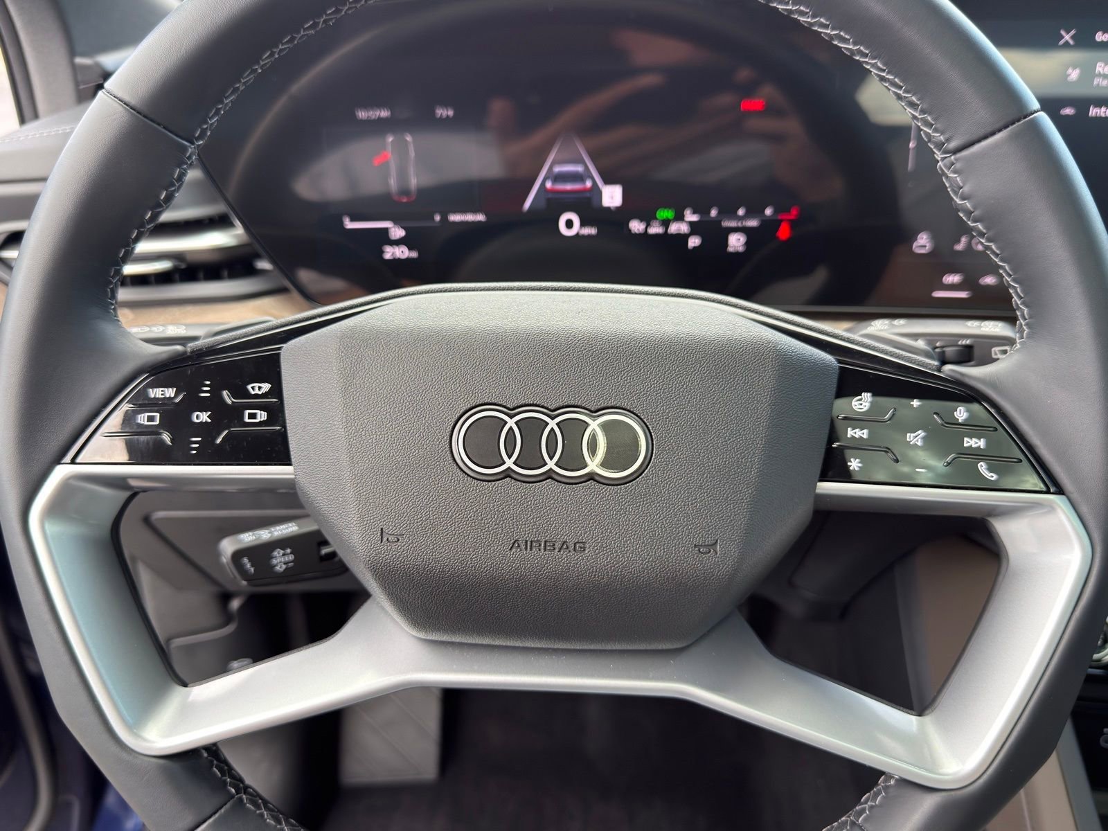 Certified 2025 Audi Q5 Premium Plus w/ Premium Plus image 23