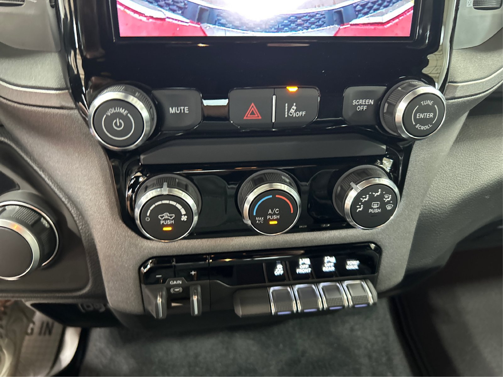 New 2026 RAM 1500 Tradesman AWD/4WD image 26
