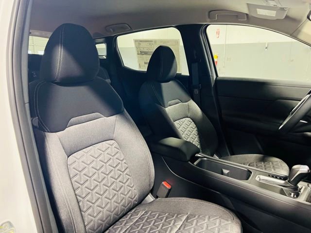 New 2026 Nissan Kicks SV image 31