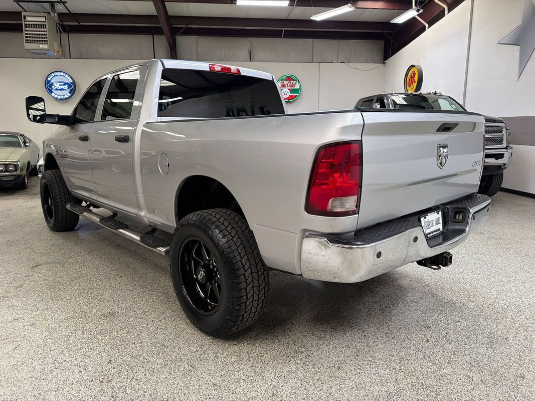 Used 2016 RAM 2500 Tradesman w/ Chrome Appearance Group AWD/4WD image 5