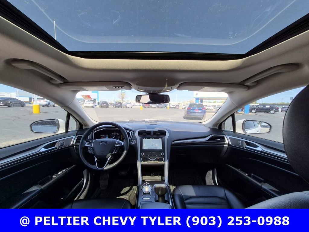 Used 2019 Ford Fusion SEL image 37