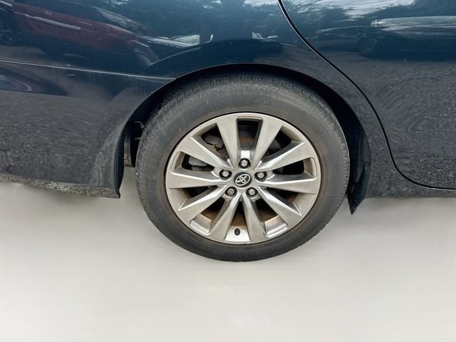 Used 2017 Toyota Camry XLE FWD image 26