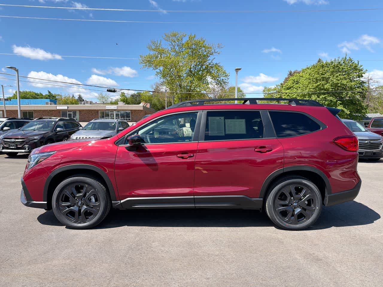 Certified 2025 Subaru Ascent Bronze Edition AWD/4WD image 10