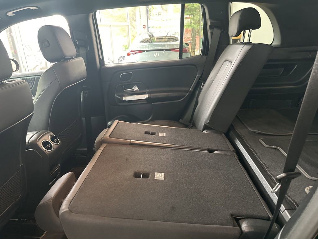 Certified 2024 Mercedes-Benz GLB 250 4MATIC image 19