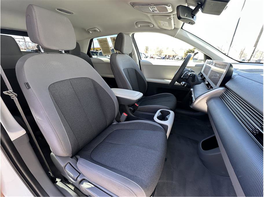 Used 2024 Hyundai Ioniq 5 SEL AWD/4WD image 4