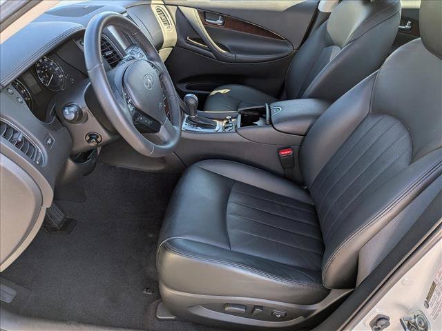 Used 2017 INFINITI QX50 AWD w/ Deluxe Touring Package image 17