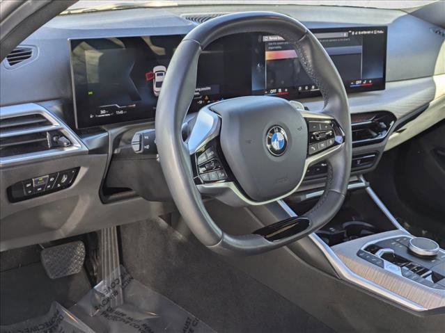 Used 2025 BMW 330i Sedan image 10