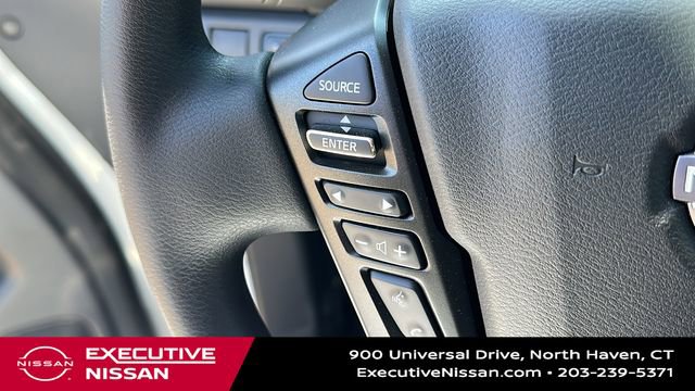 Used 2025 Nissan Frontier SV image 13