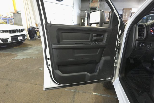 New 2026 RAM 3500 Tradesman image 10