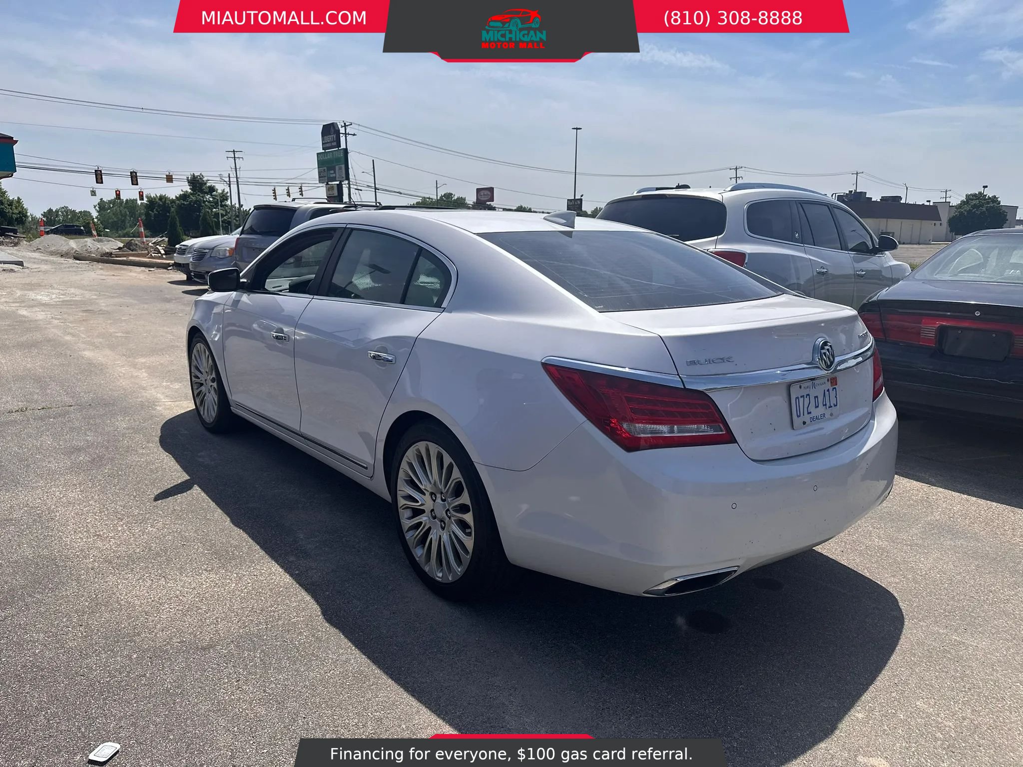 Used 2015 Buick LaCrosse Premium w/ Driver Confidence Package #1 FWD image 4