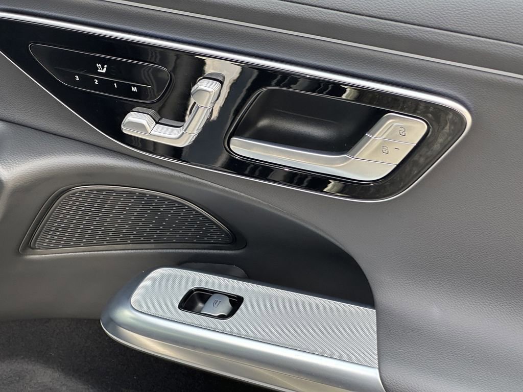 Certified 2025 Mercedes-Benz E 350 Sedan image 17